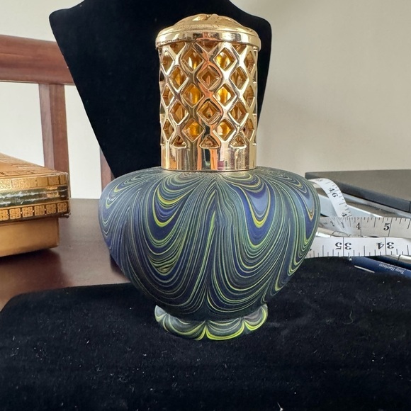 La Tee Da home fragrance lamp large glass tapered lattice crown grey multi - Picture 7 of 14